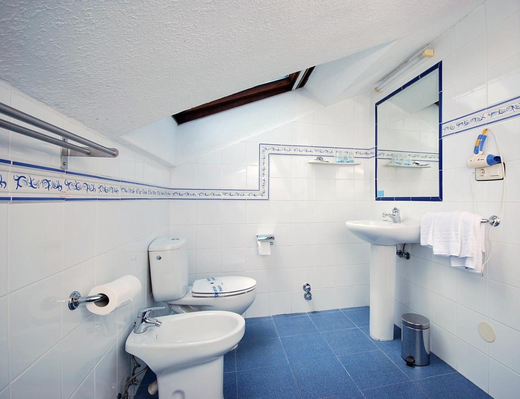 Hotel Vega Del Sella 2*