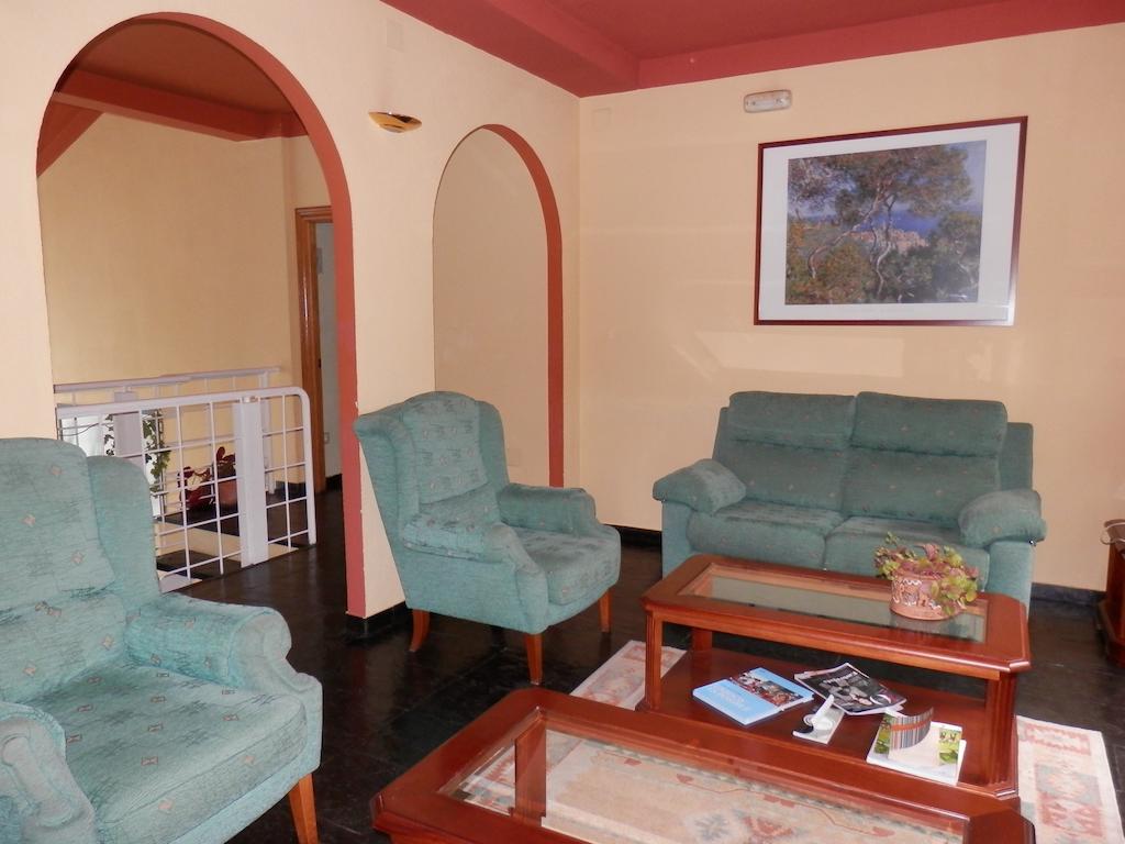 Hotel Vega Del Sella 2*