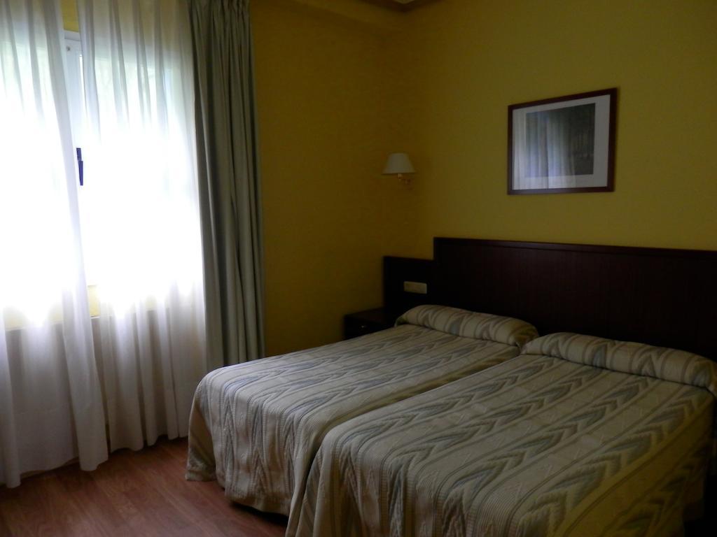 Vega Del Sella Hotel 2*