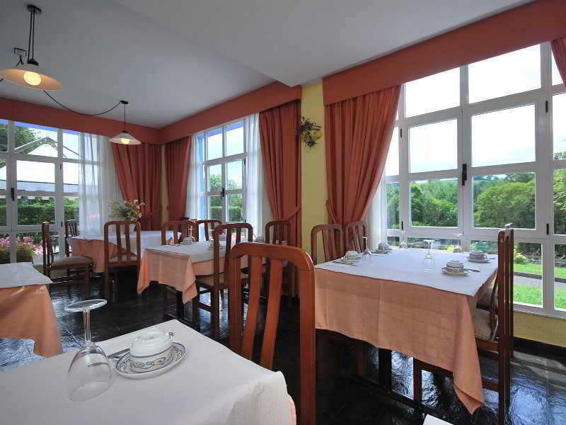 Hotel Vega Del Sella 2*