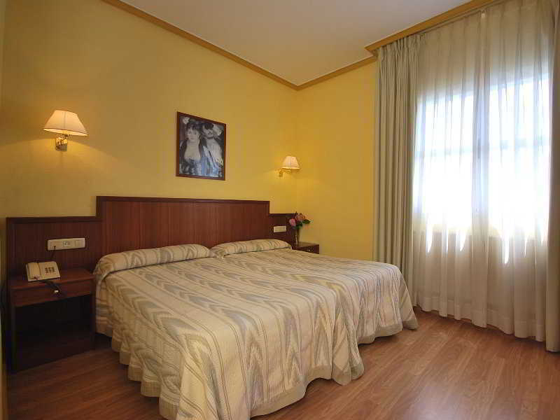 Vega Del Sella Hotel